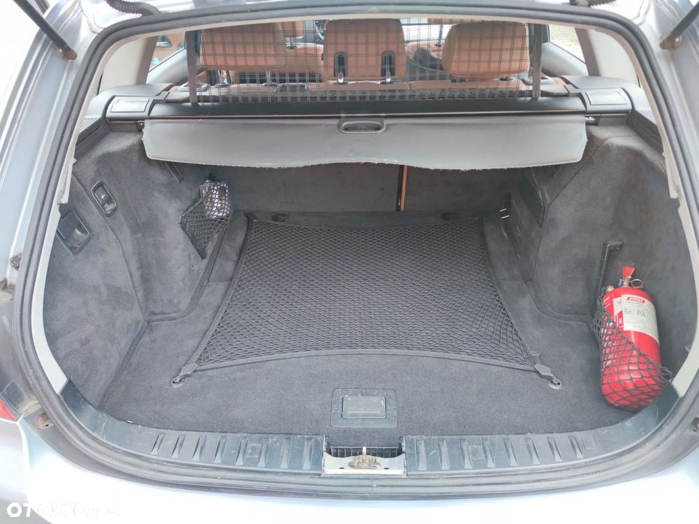 BMW Seria 3 320d - 9