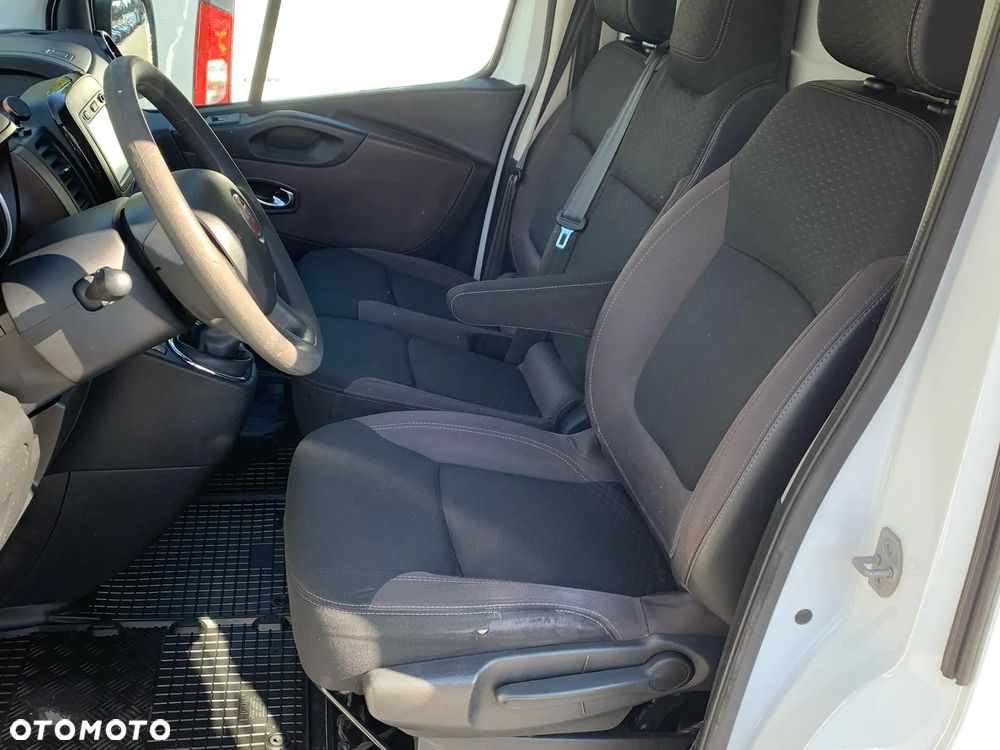 Fiat Talento Trafic Renault - 11