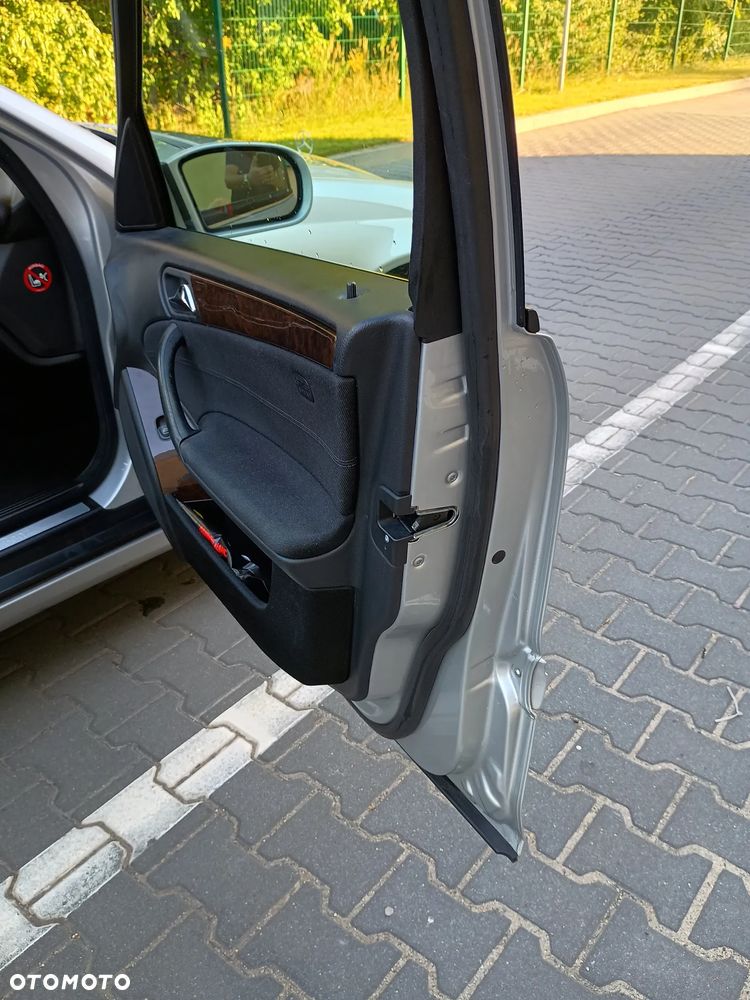 Mercedes-Benz Klasa C 180 Kompressor Automatik Elegance - 21