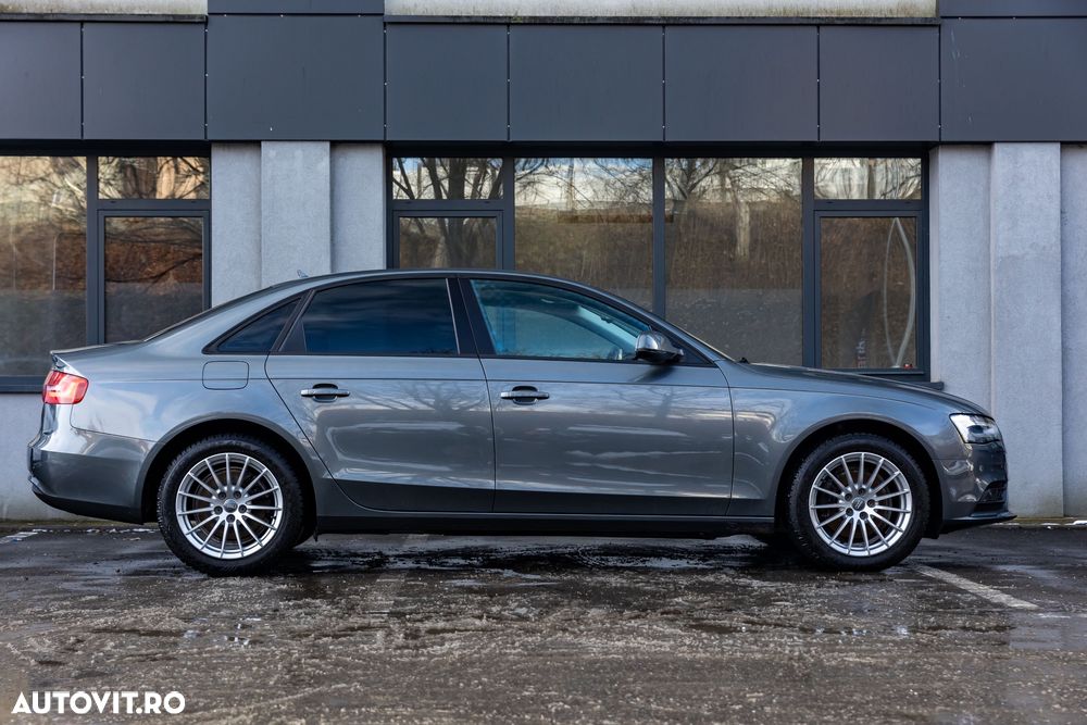 Audi A4 2.0 TDI ultra design - 26