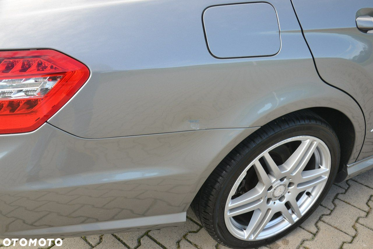 Mercedes-Benz Klasa E - 9