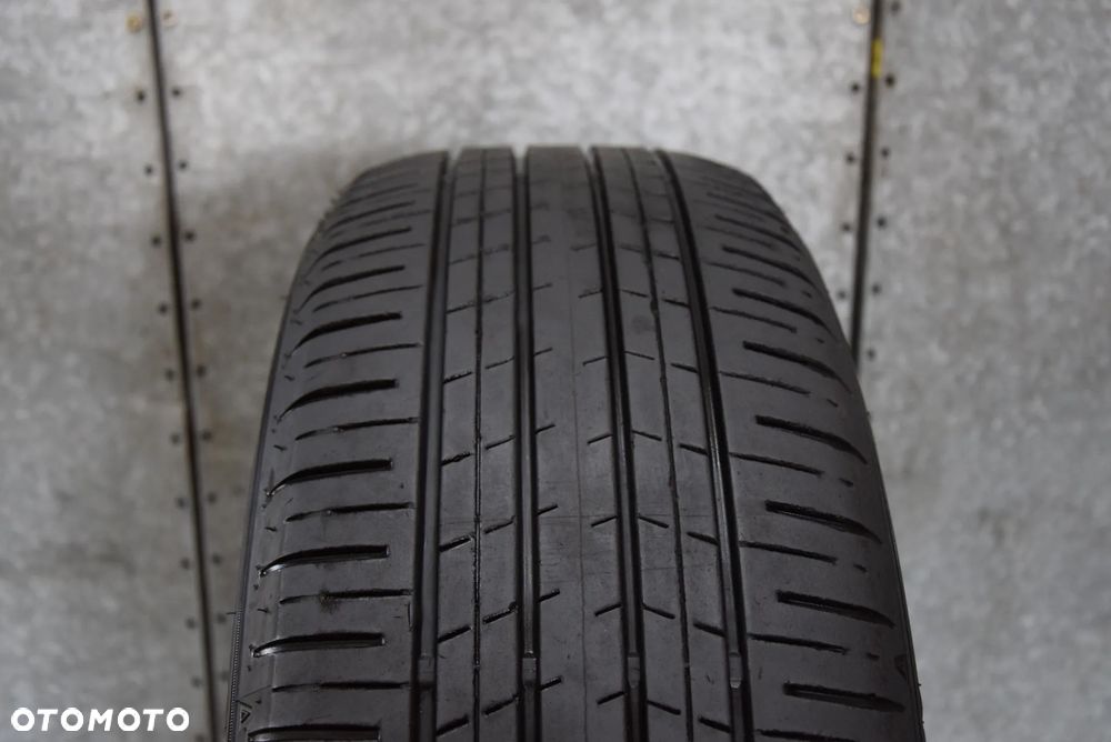 OPONA 235/60/18 - 8