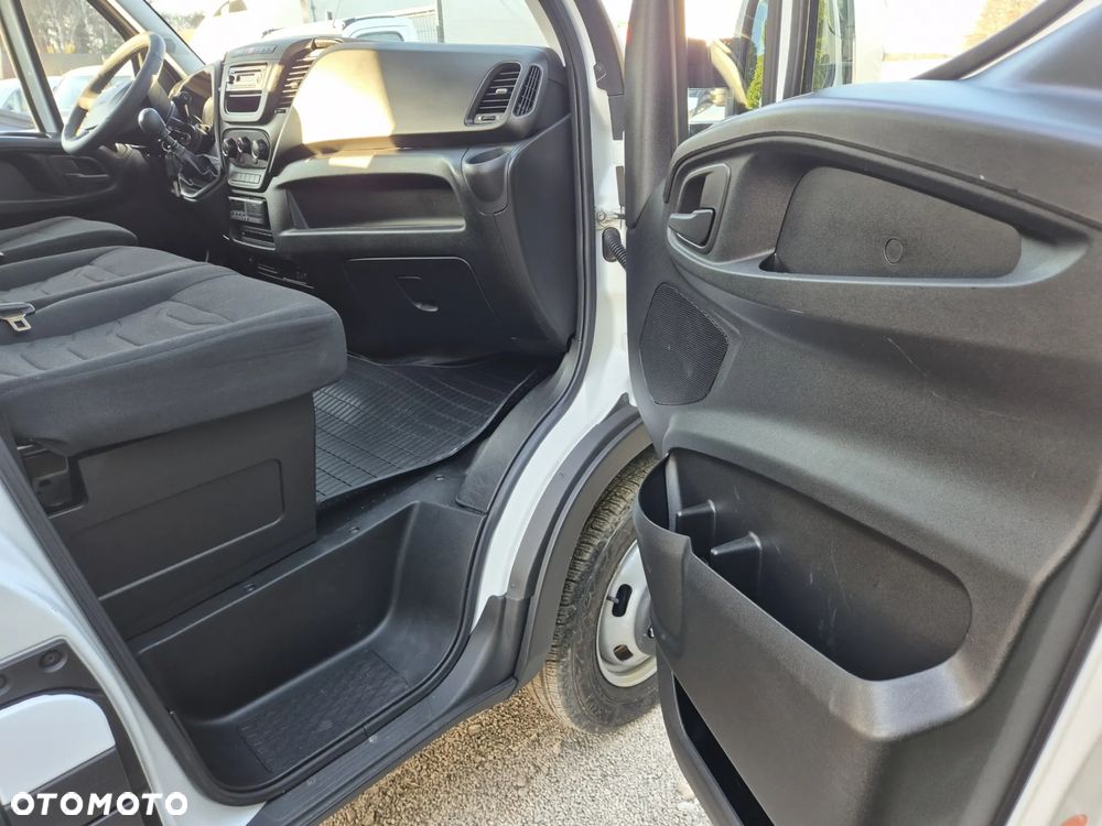 Iveco 50C15 3.0 - 7