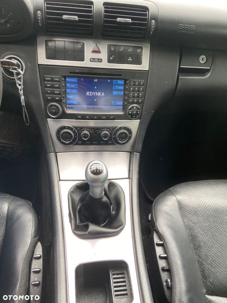Mercedes-Benz Klasa C 270 T CDI Avantgarde - 15