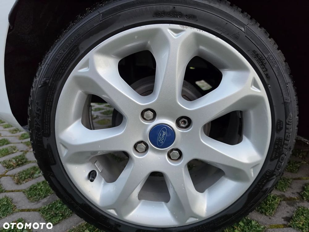 Ford Fiesta 1.25 Titanium - 35