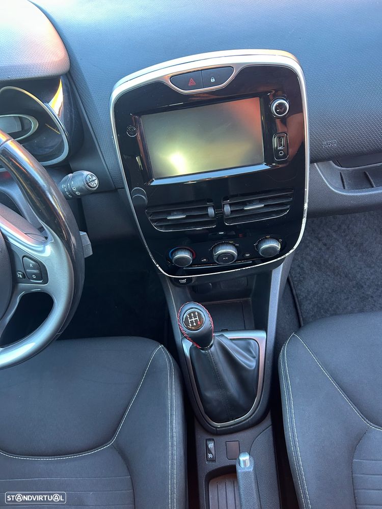 Renault Clio 1.5 dCi Limited EDition - 18