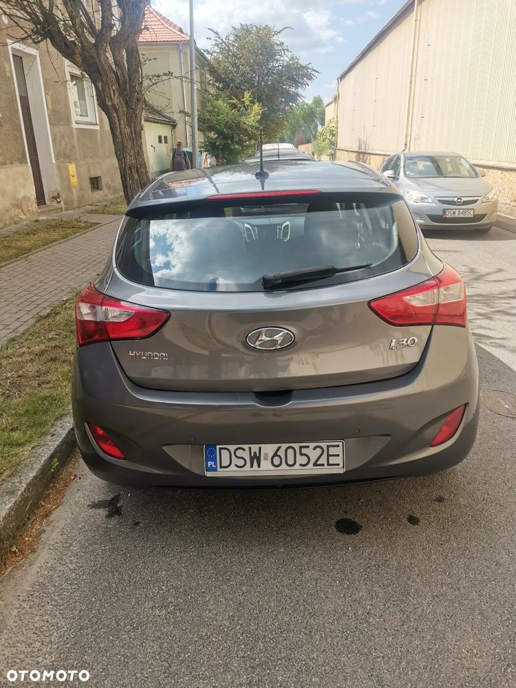 Hyundai i30 i30cw 1.4 CRDi Advantage - 12