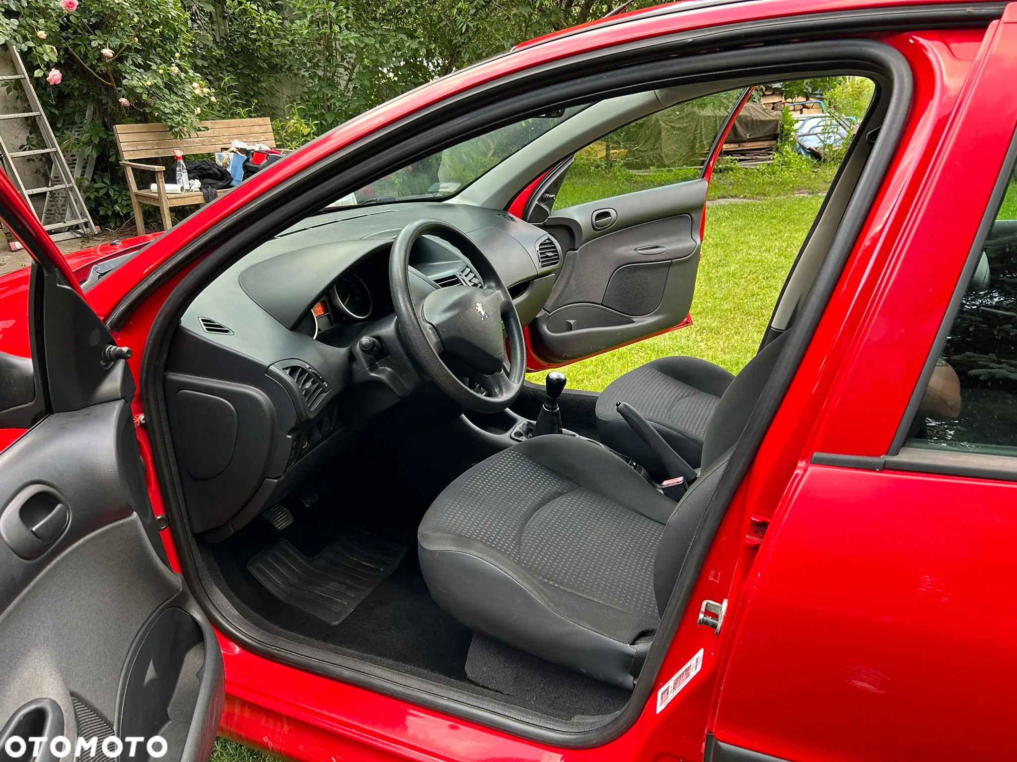Peugeot 206 plus - 9