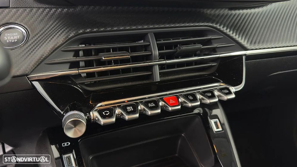 Peugeot e-208 50 kWh Active Pack - 37