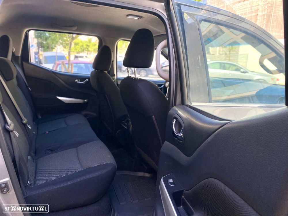 Nissan Navara 2.3 dCi CD 4WD N-Connecta - 22