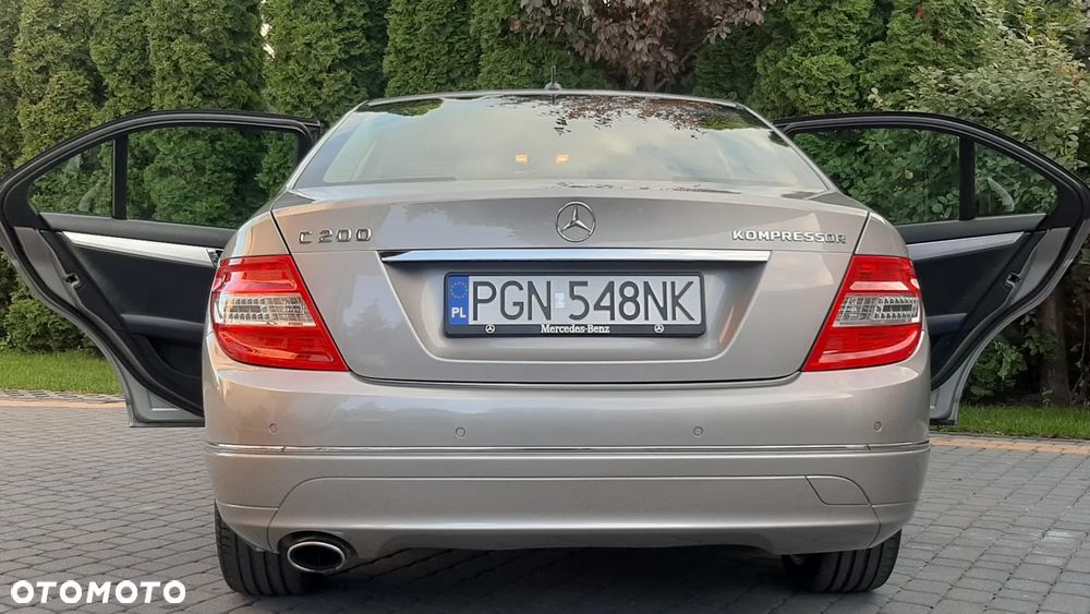 Mercedes-Benz Klasa C 200 Kompressor Automatik Avantgarde - 18