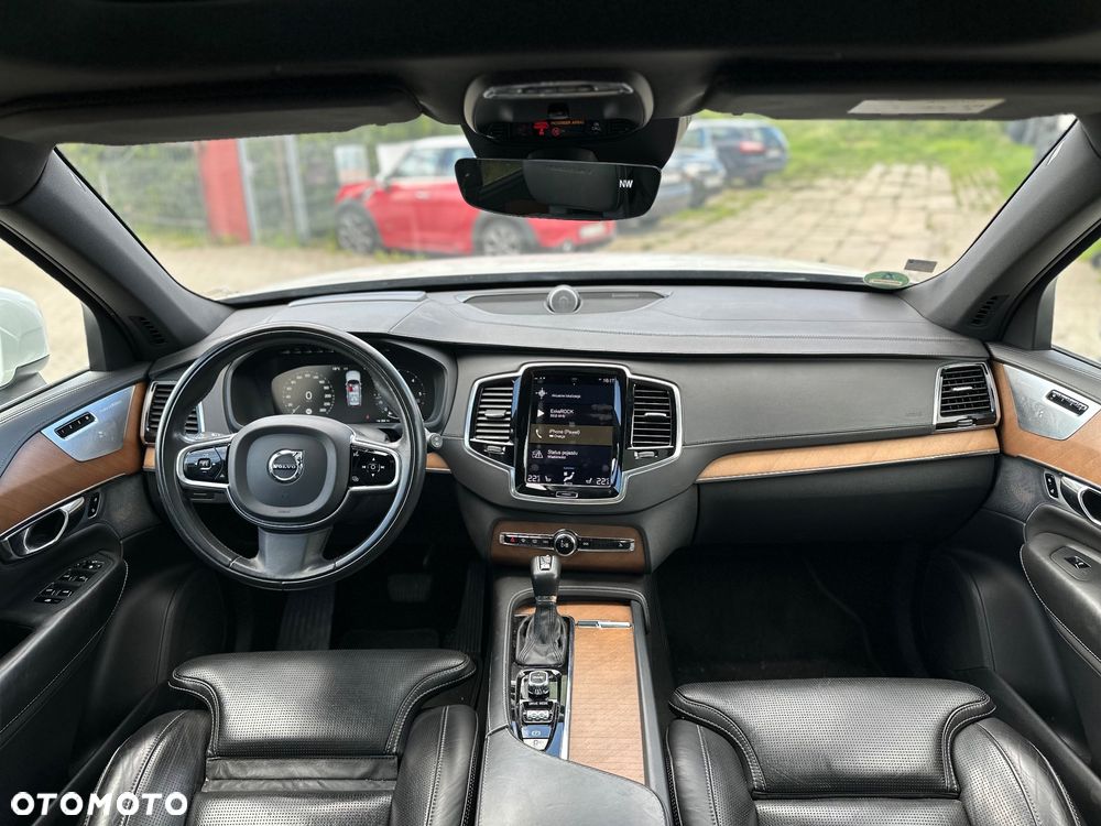 Volvo XC 90 D5 AWD Inscription 7os - 16