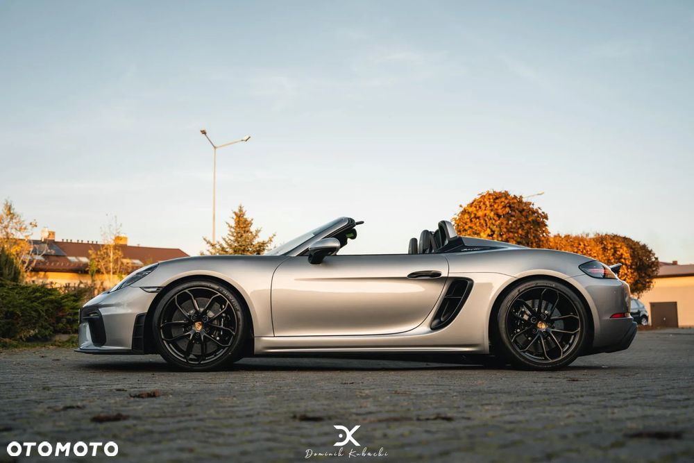 Porsche 718 Spyder - 2