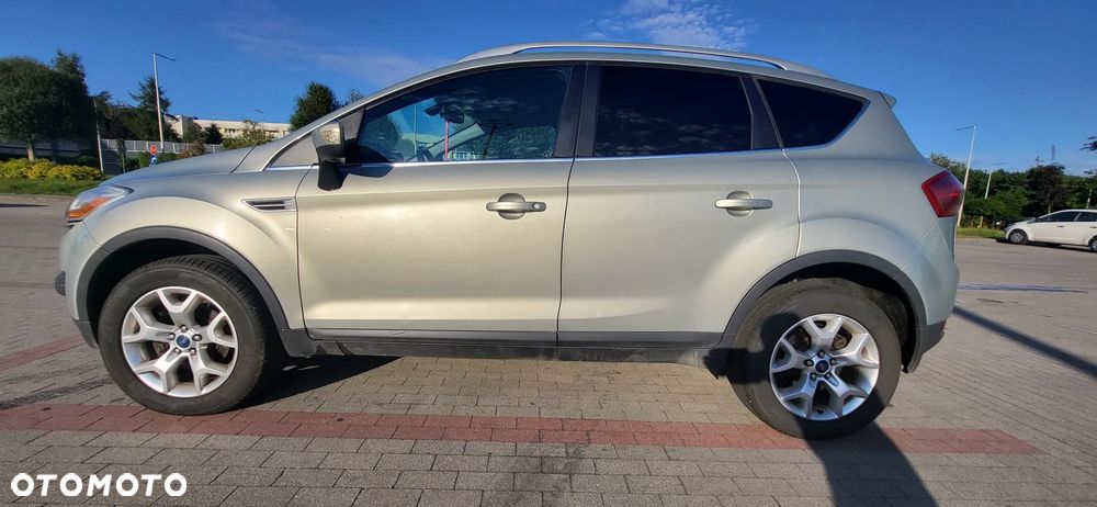 Ford Kuga 2.0 TDCi Titanium FWD - 7