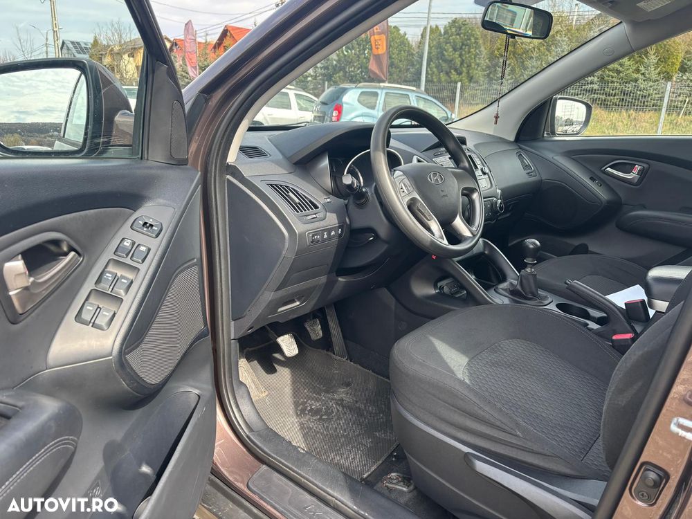 Hyundai ix35 2.0 CRDI 4WD Comfort - 9