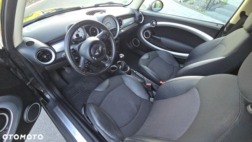 MINI Cooper - 18