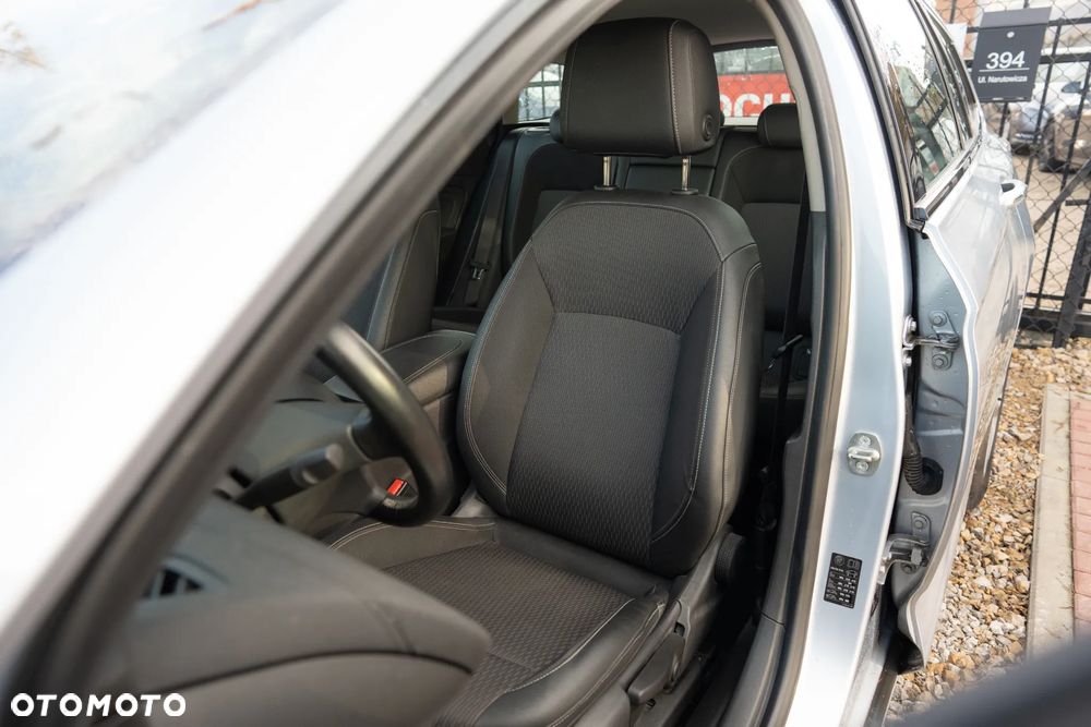 Opel Insignia 1.5 T Innovation S&S - 10