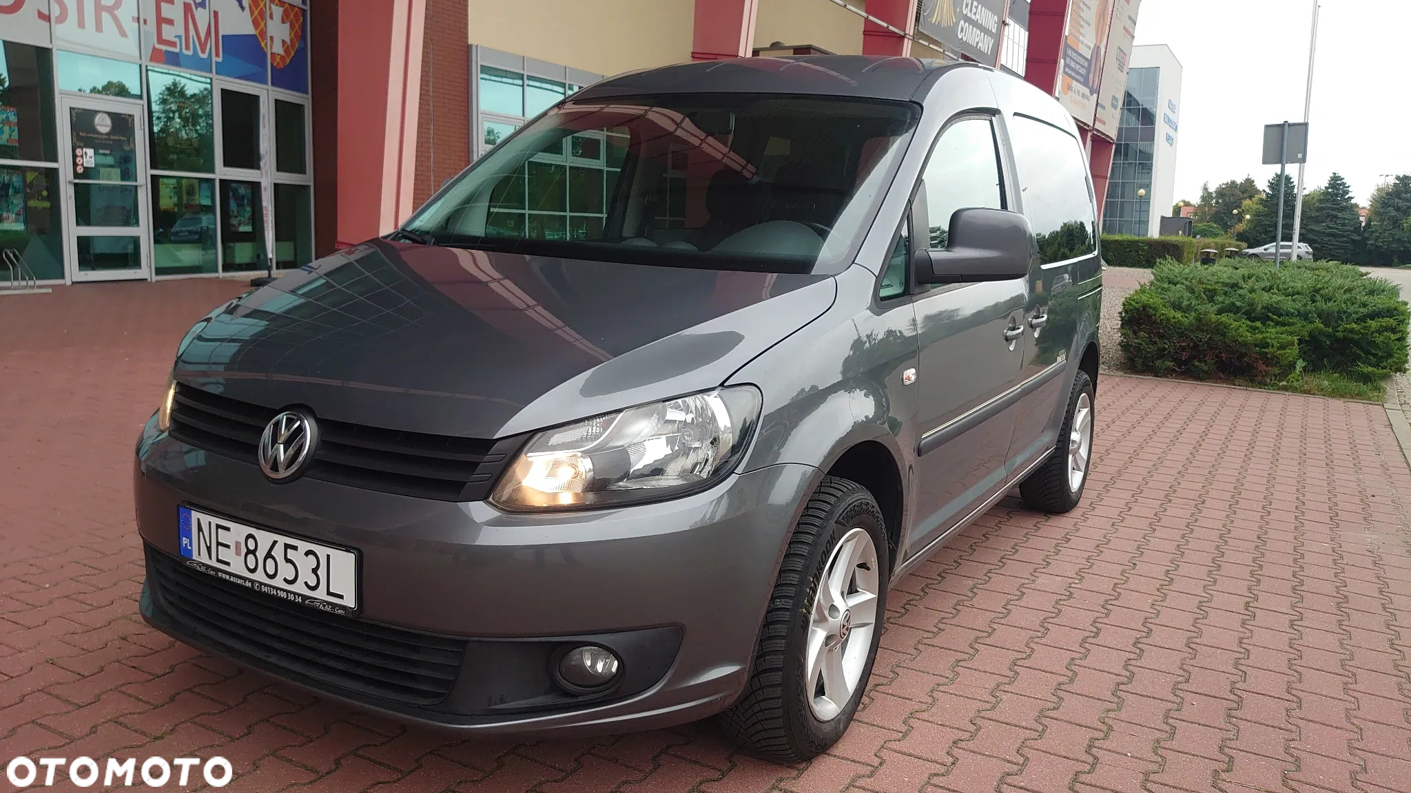 Volkswagen Caddy 1.2 (7-Si.) Edition 30 - 3