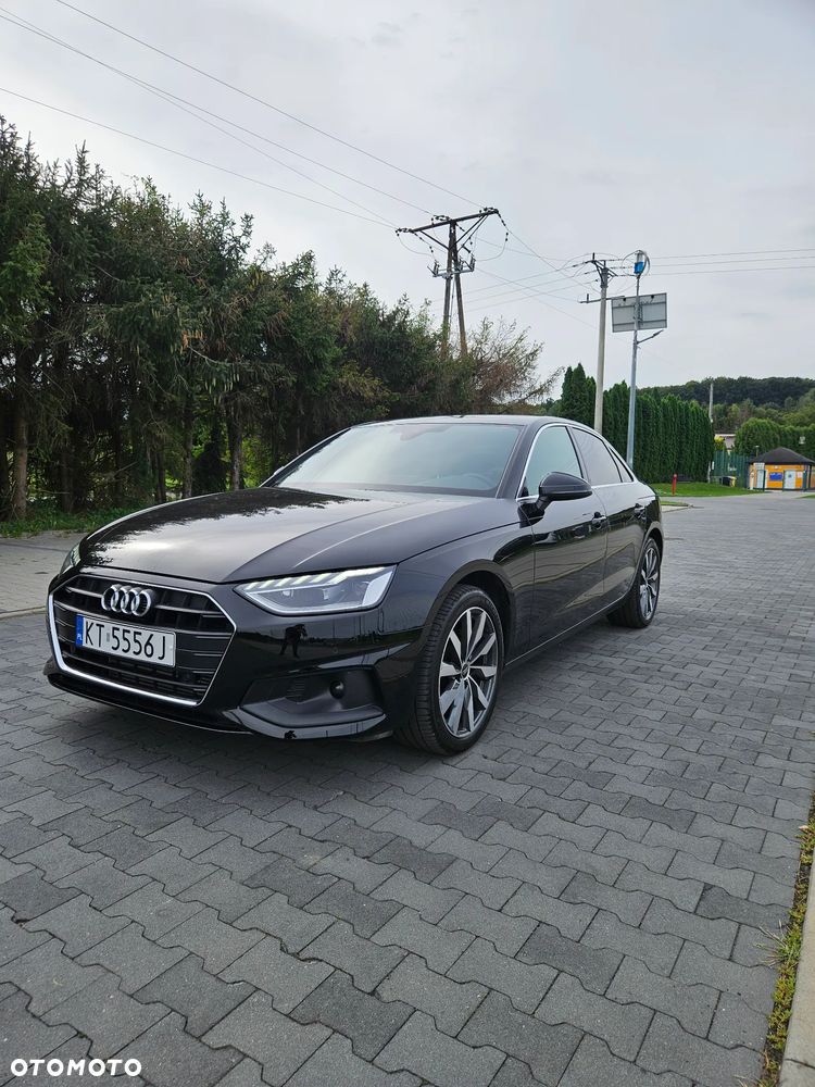 Audi A4 Limousine 35 TFSI mHEV S Line S tronic - 1