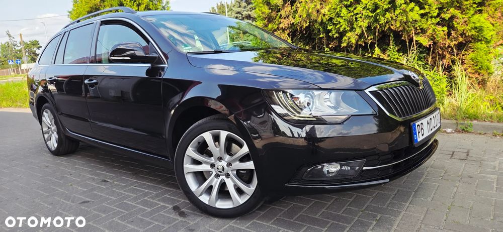 Skoda Superb 2.0 TDI 4x4 Elegance DSG - 21