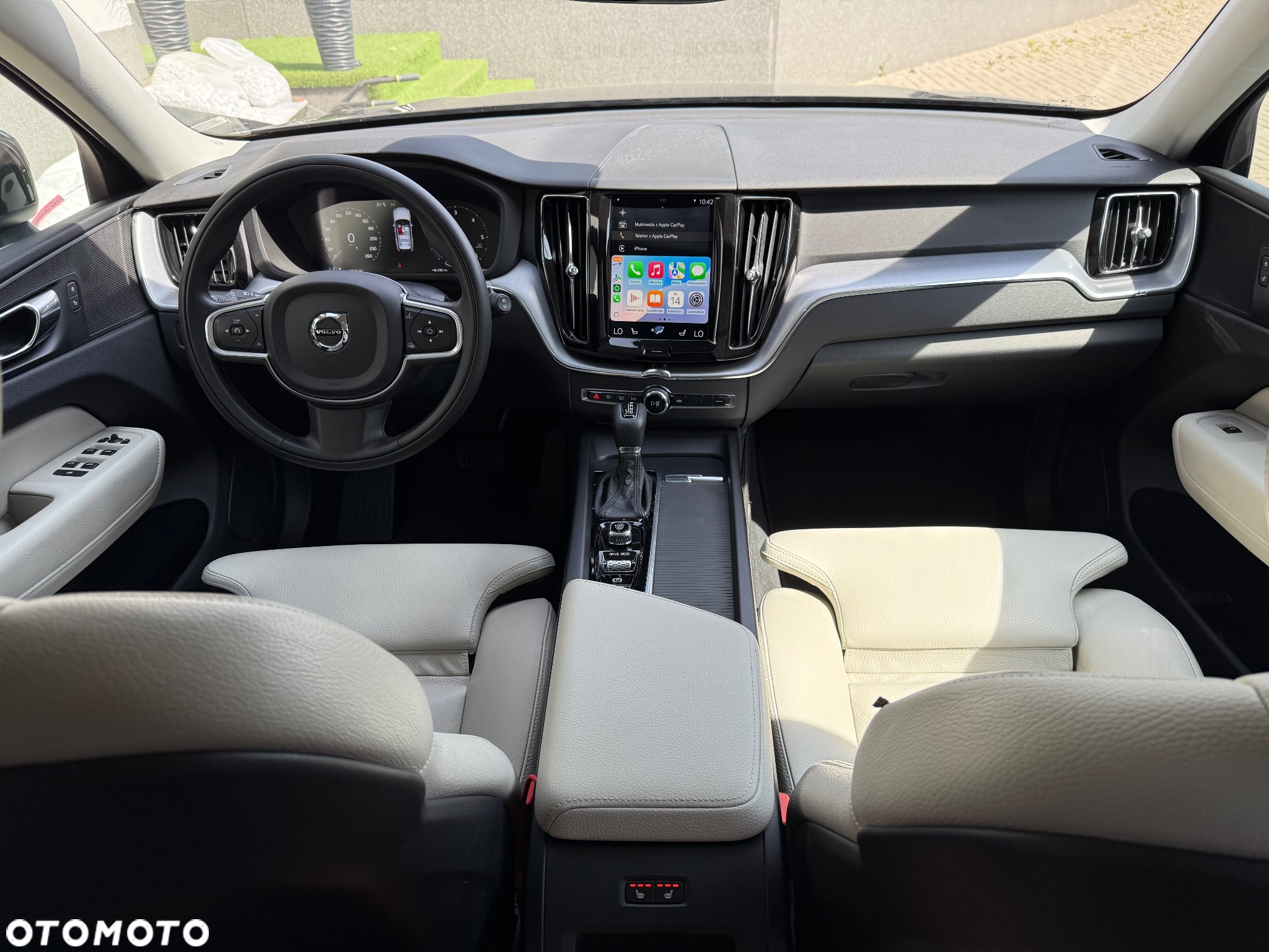 Volvo XC 60 D4 Geartronic Momentum Pro - 8