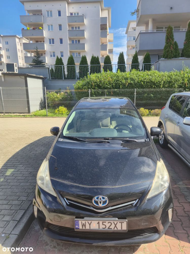 Toyota Prius+ - 1