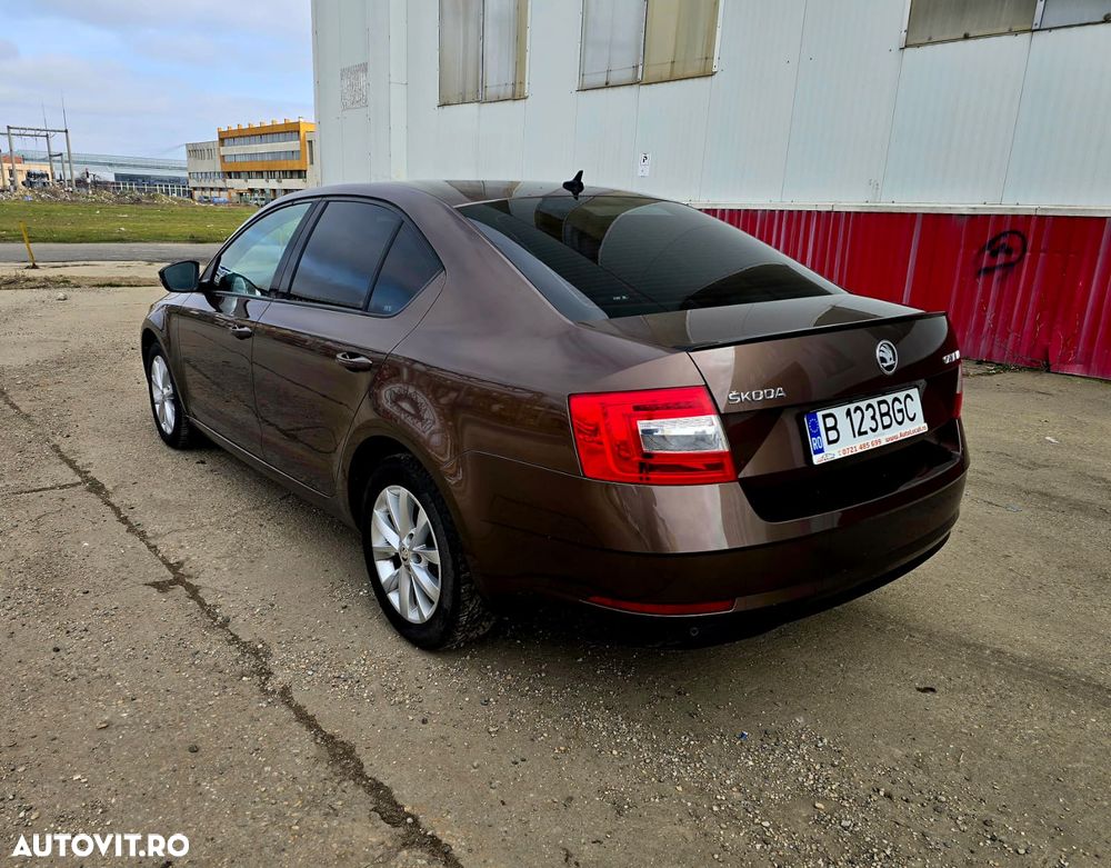 Skoda Octavia - 4