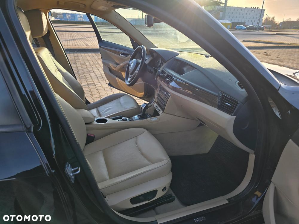 BMW X1 xDrive28i - 10