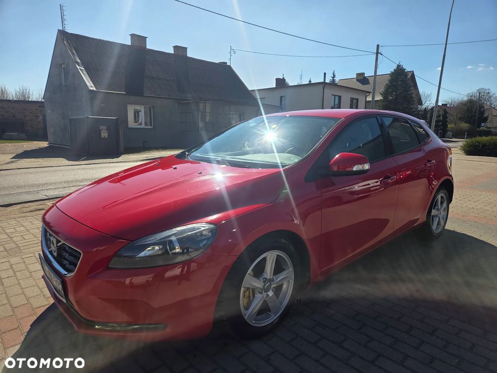 Volvo V40 D4 You - 3