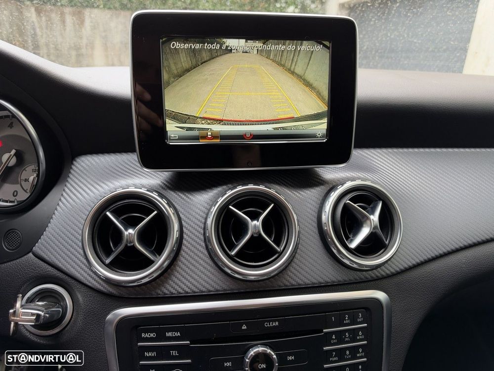 Mercedes-Benz GLA 200 CDi AMG Line - 12