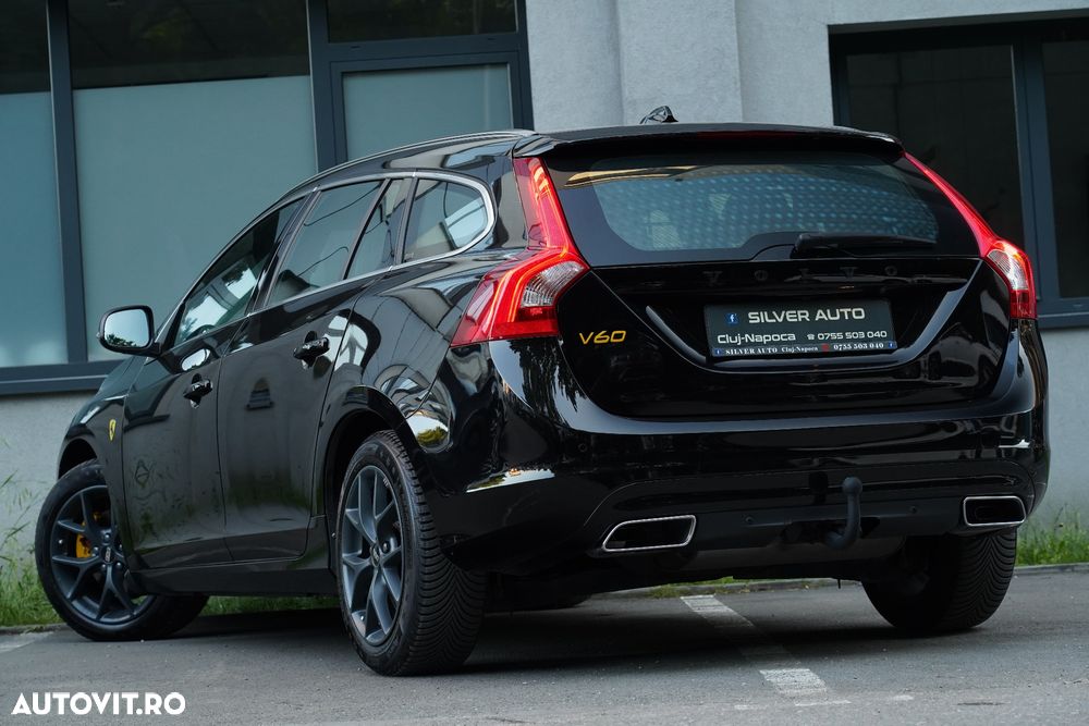 Volvo V60 D4 Geartronic Summum - 11
