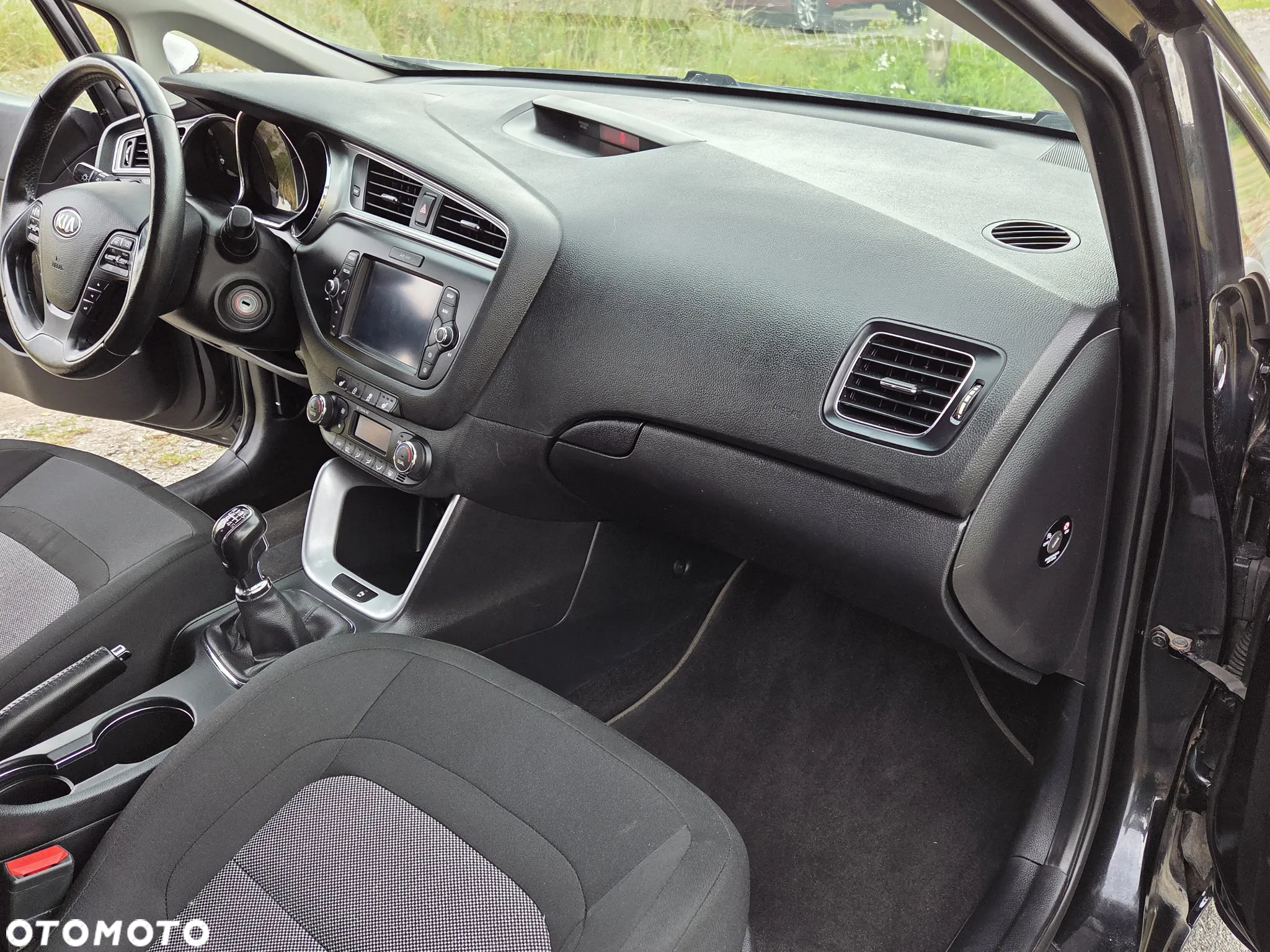 Kia Ceed - 15
