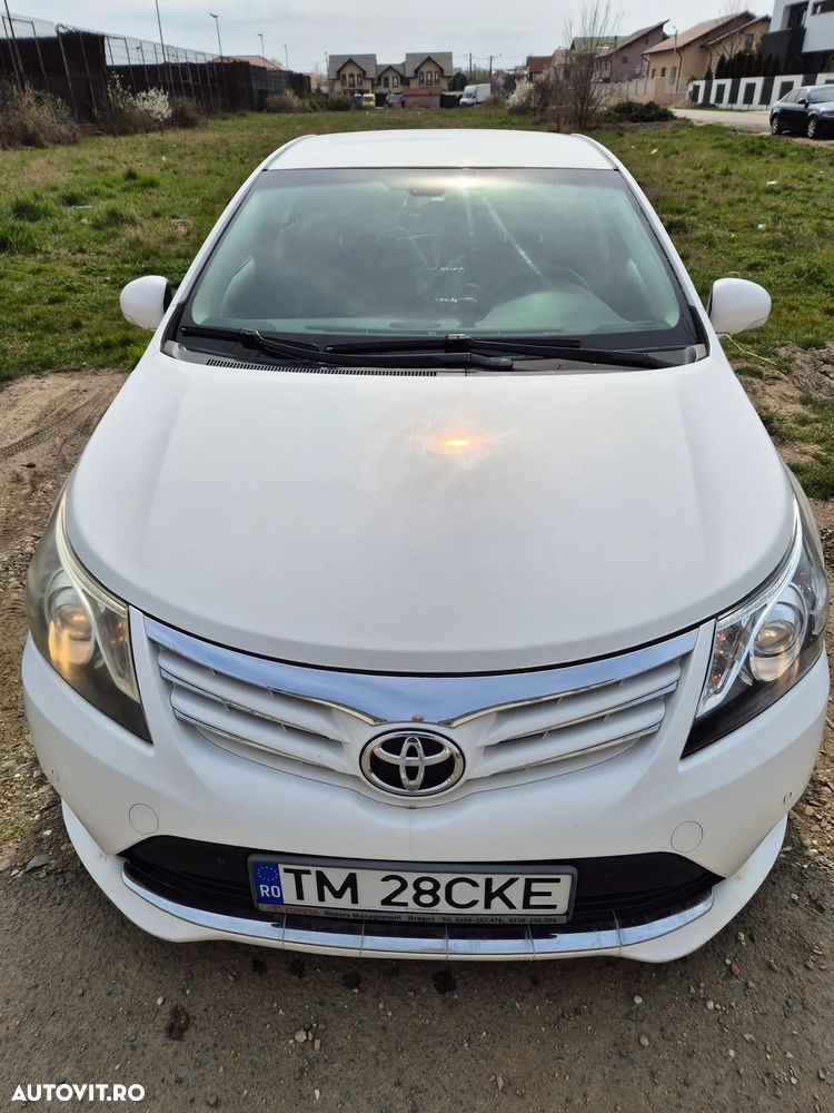 Toyota Avensis 2.2 D-CAT Luxury Aut. (consola argintie) - 1