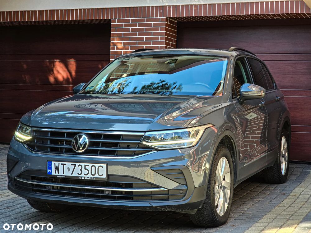 Volkswagen Tiguan 2.0 TDI SCR 4Mot Life DSG - 2