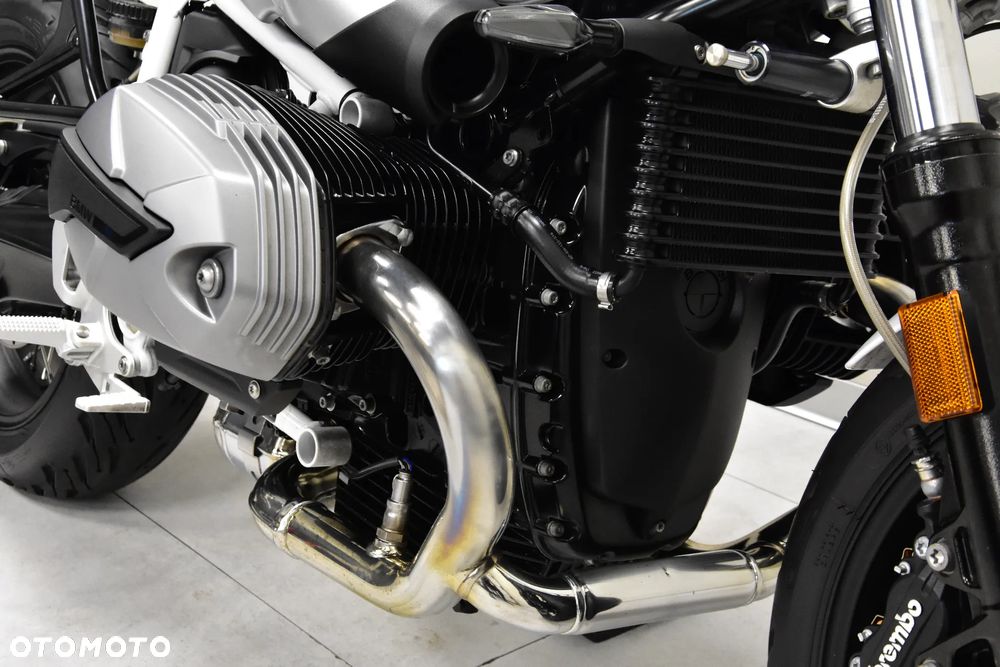 BMW R - 28