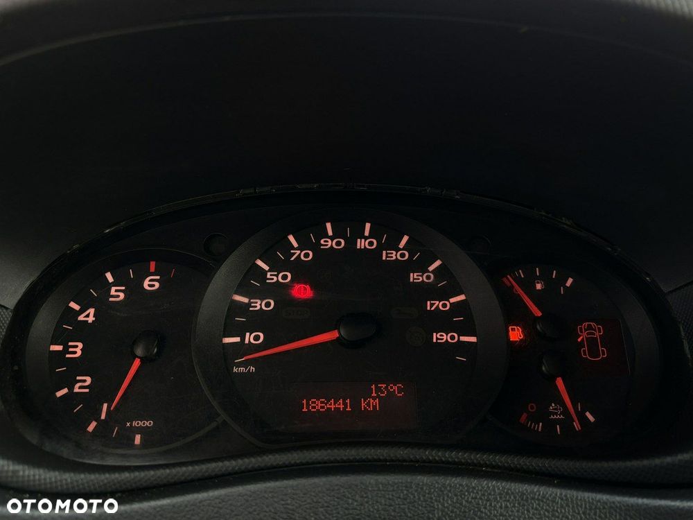 Renault Master - 15
