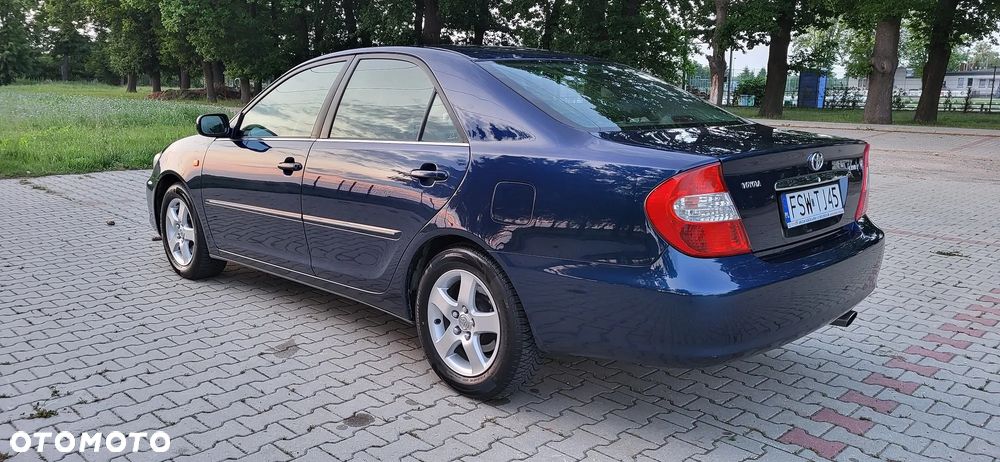 Toyota Camry 3.0 V6 - 11