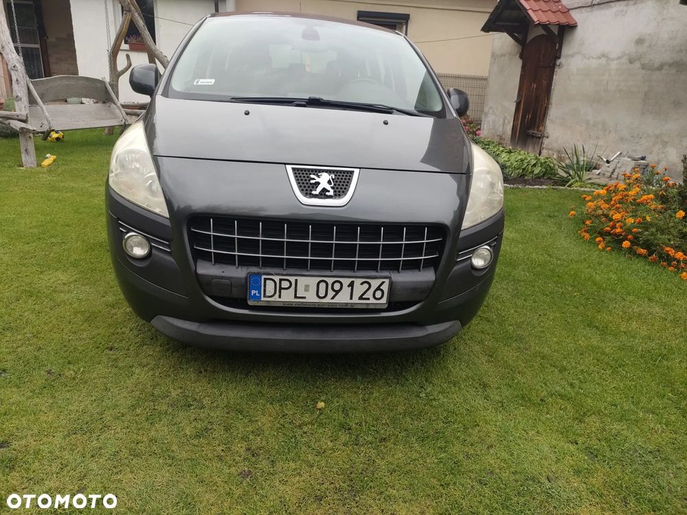 Peugeot 3008 HDi 150 Active - 1