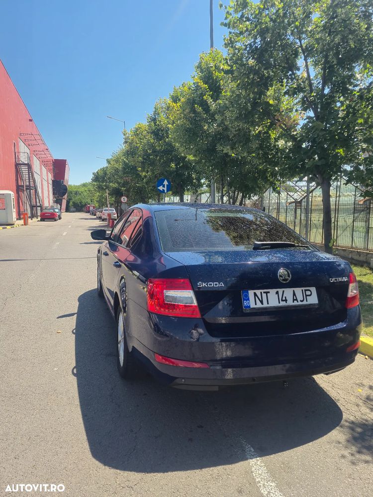 Skoda Octavia - 10