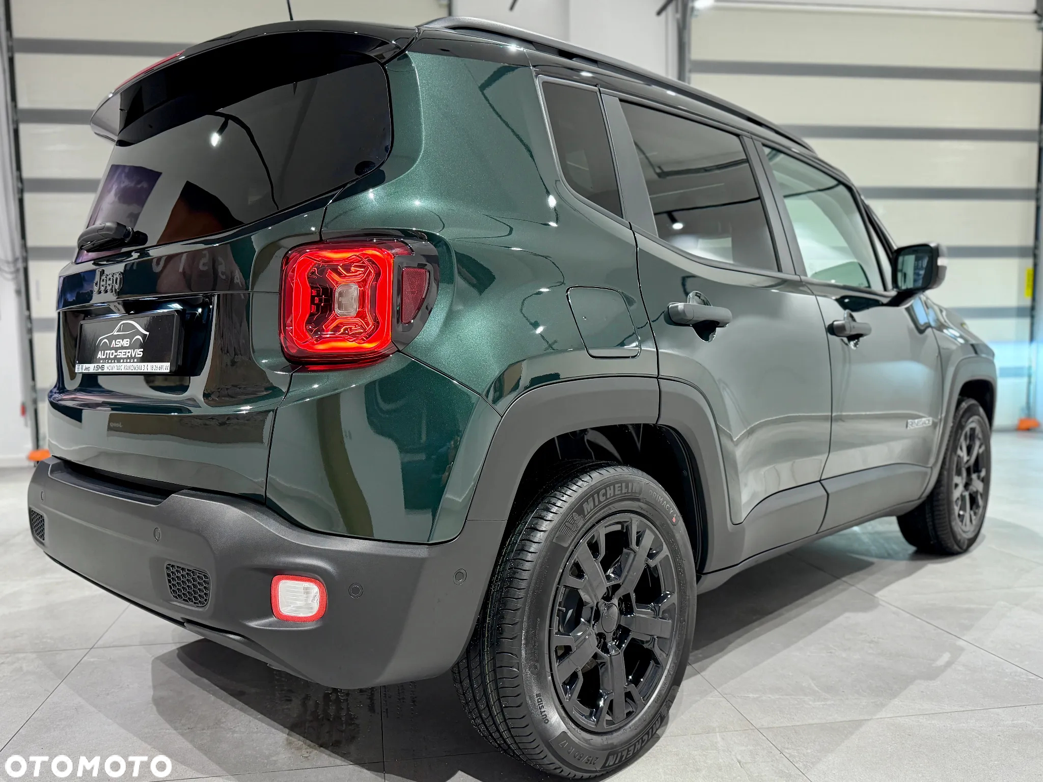 Jeep Renegade - 12