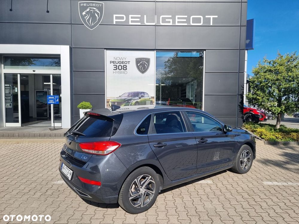 Hyundai i30 1.5 DPI Smart - 11