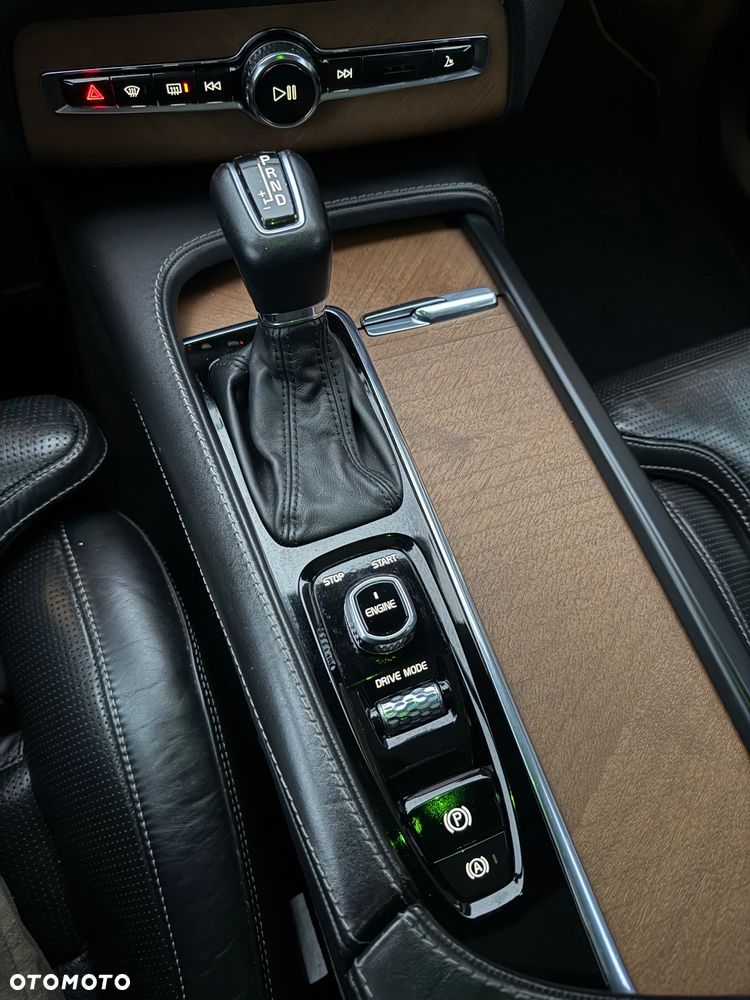 Volvo XC 90 T5 AWD Geartronic Inscription - 16