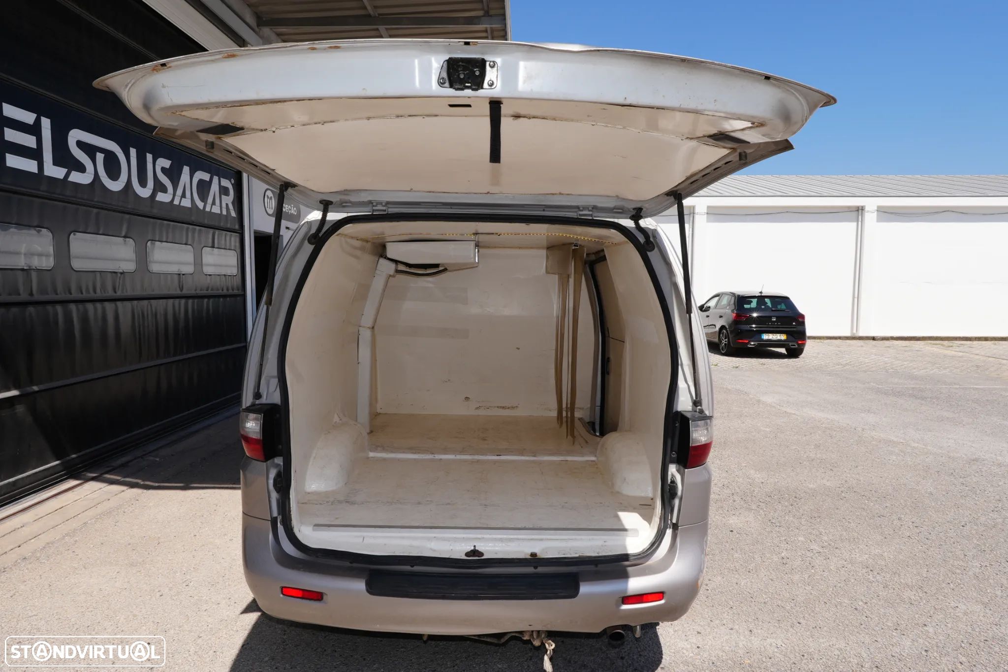 Hyundai H1 Frio Isotermica 2.5td 100cv - 1
