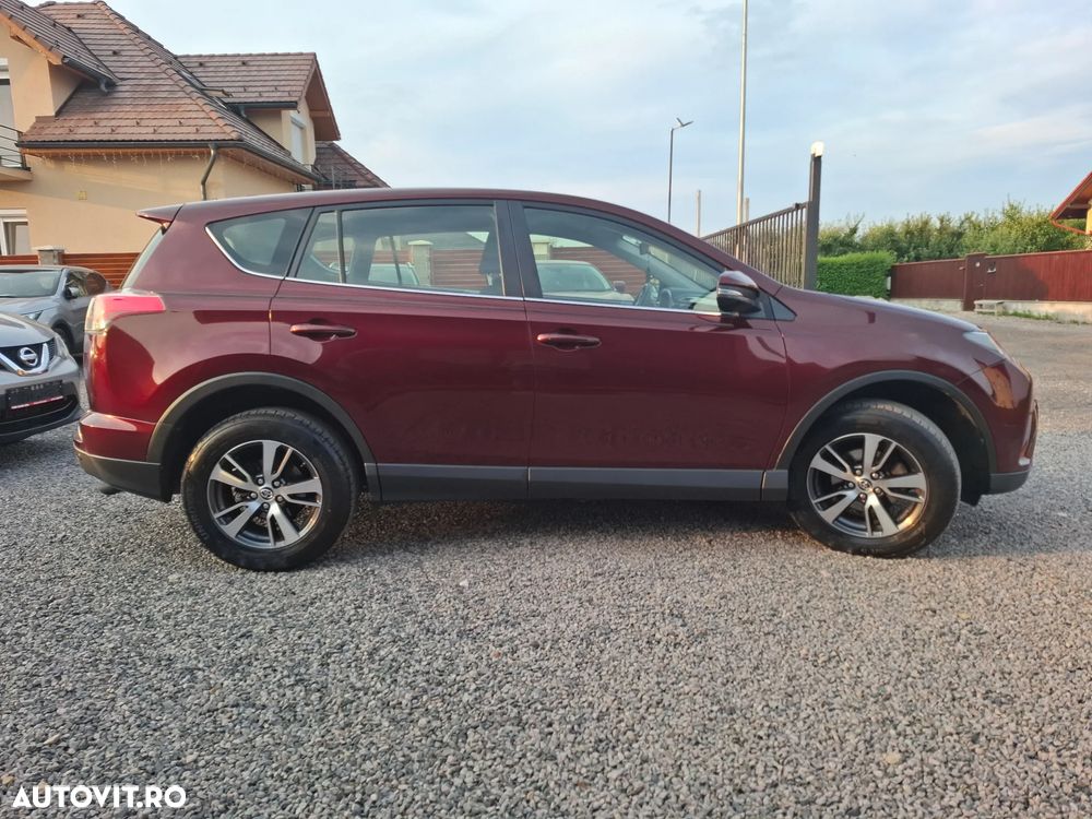 Toyota RAV4 2.0 D-4D 4x2 Start-Stop - 12