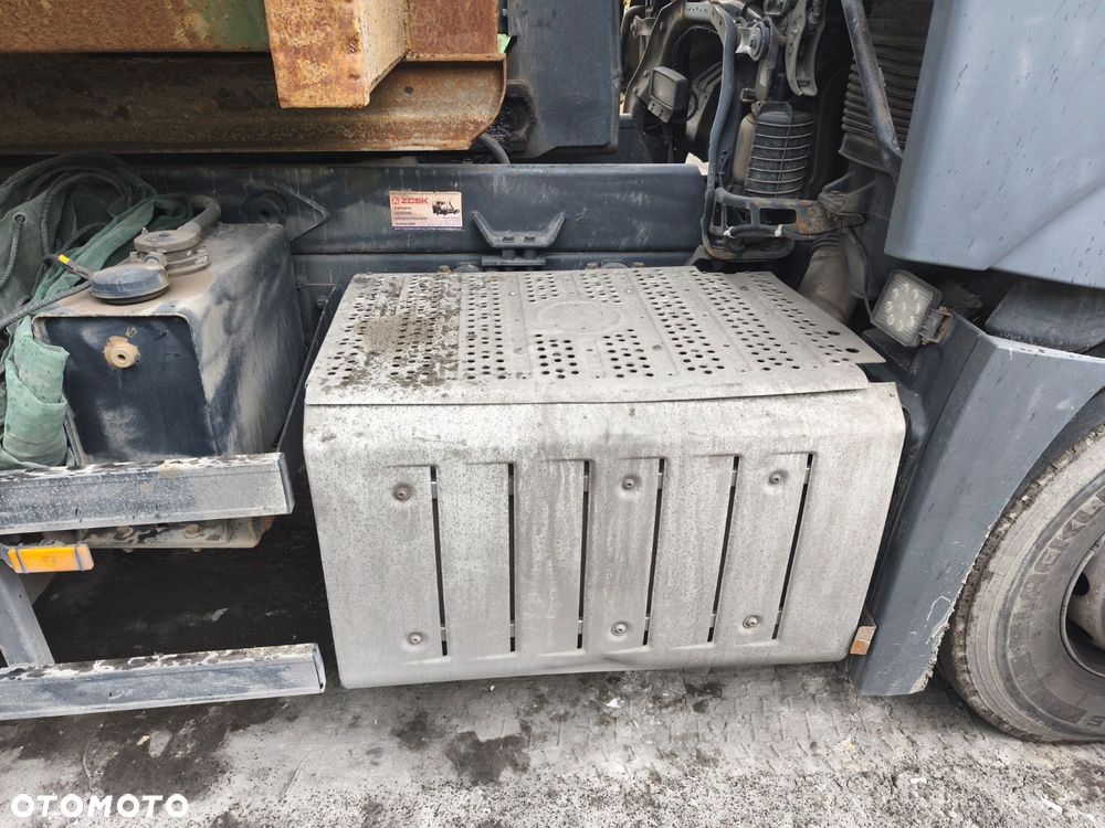 Mercedes-Benz Actros 2542 - 35