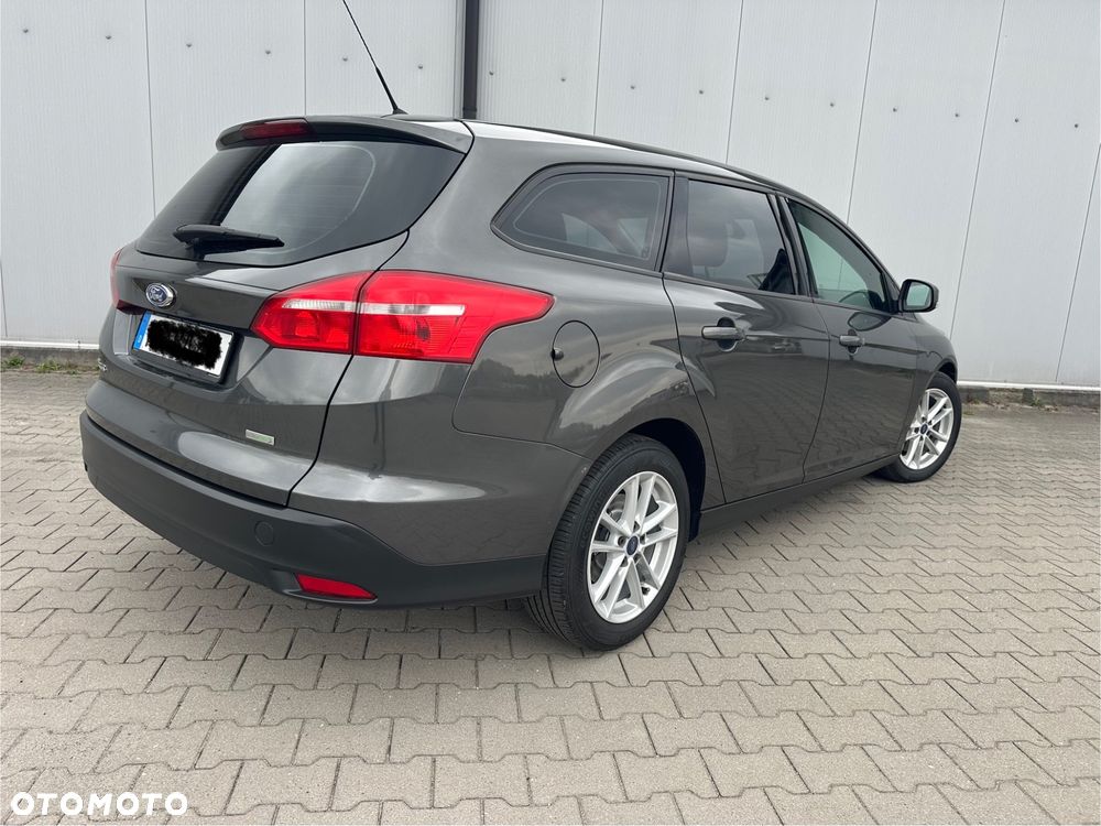 Ford Focus 1.0 EcoBoost Gold X (Trend) - 5