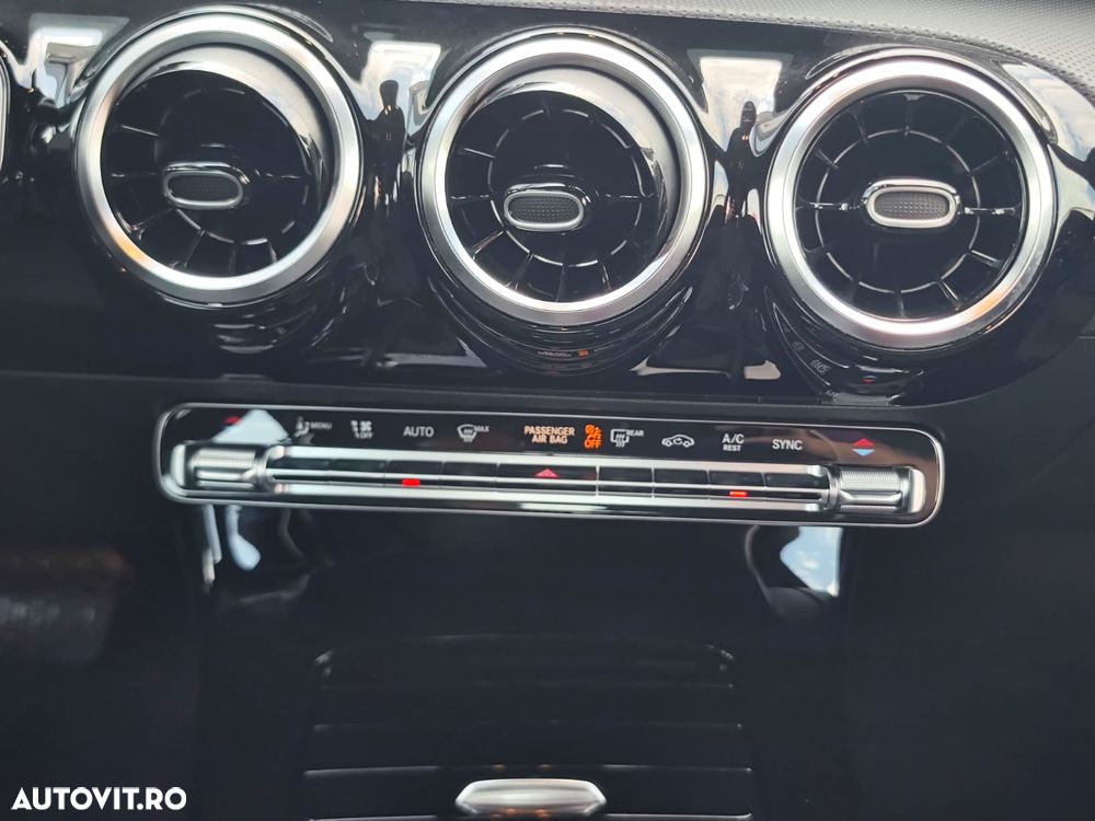 Mercedes-Benz CLA 180 d 8G-DCT - 20