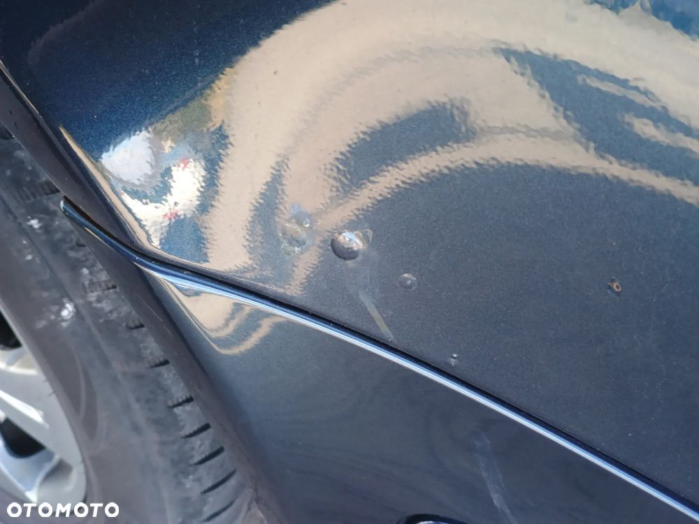 Mercedes-Benz Klasa E - 16