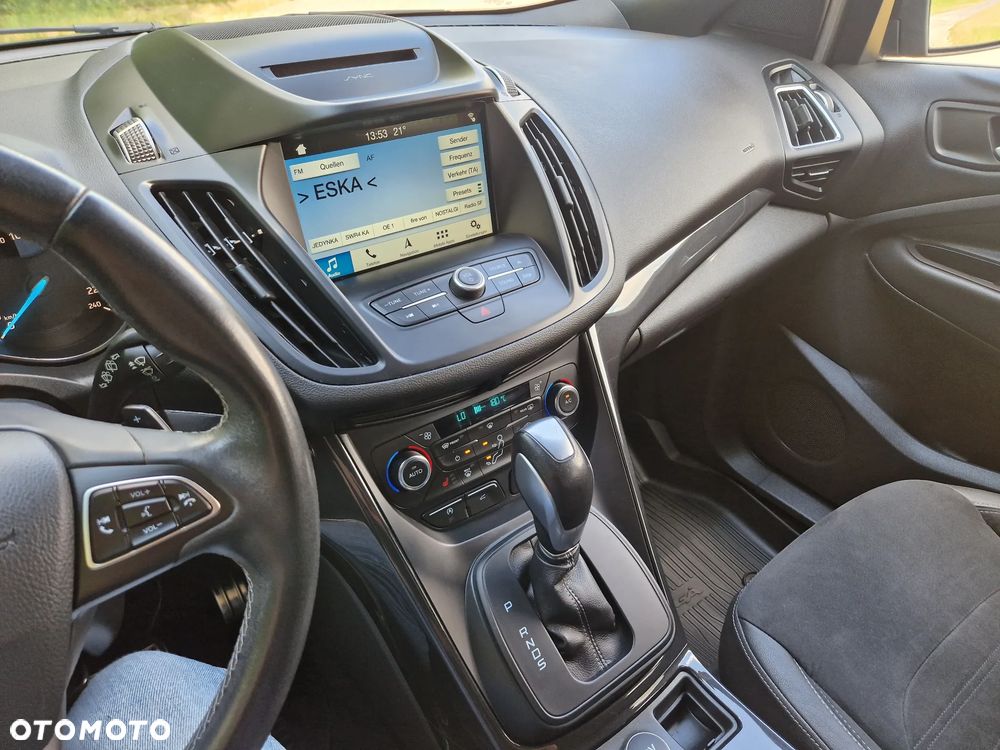 Ford Kuga 2.0 TDCi 4x4 ST-Line - 25