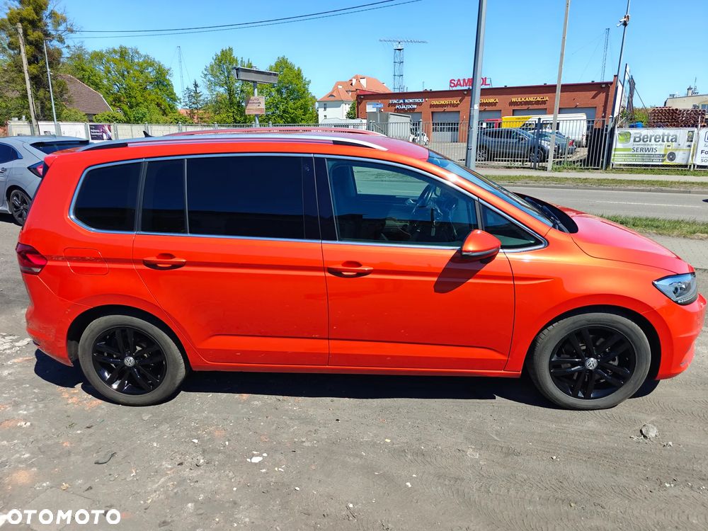 Volkswagen Touran 2.0 TDI BMT Highline - 4